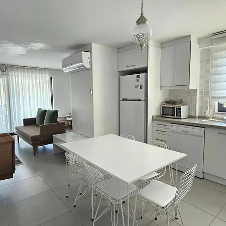 Zuemruet Vila Ortaca (Mugla)