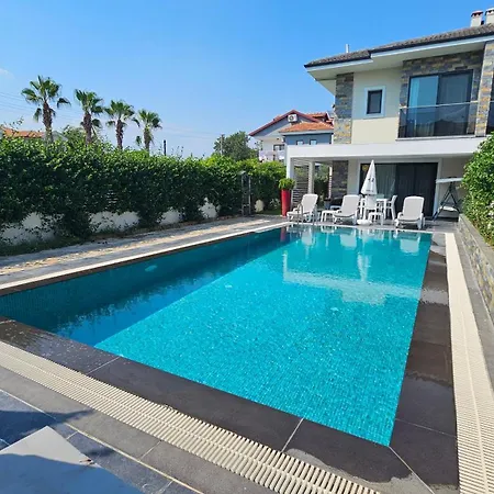 Zuemruet Villa